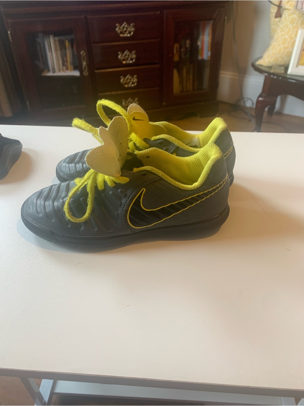 Nike Kids' Black & Yellow Athletic Sneakers